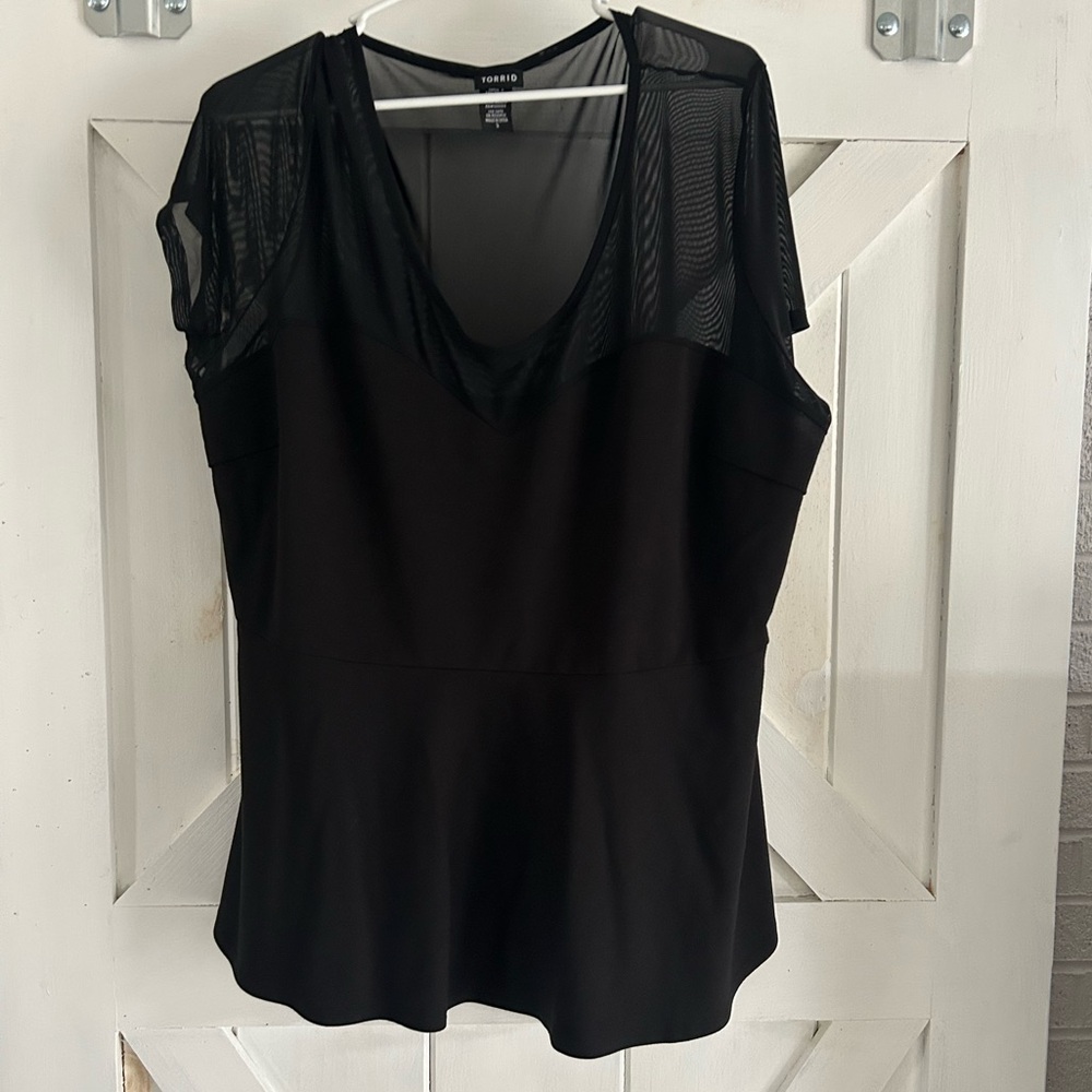 Torrid Babydoll Top Size 3